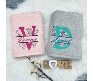 Stickserie - Doodle Blumen Alphabet Monogram geteilt